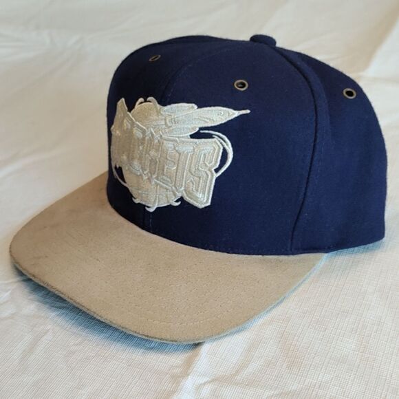 Houston Rockets Hat - Picture 3 of 10